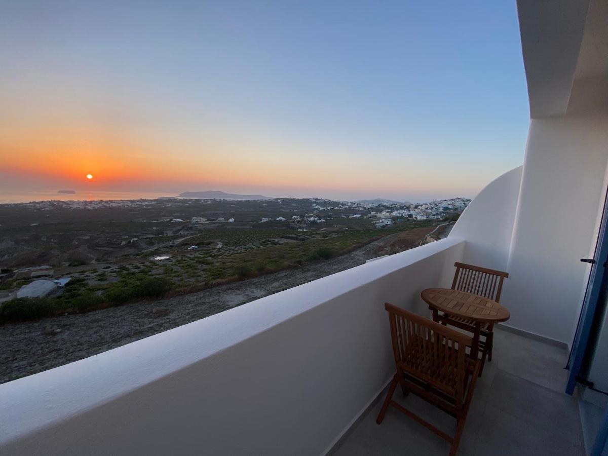 Ena Suites Santorini Pyrgos Kallistis Luaran gambar