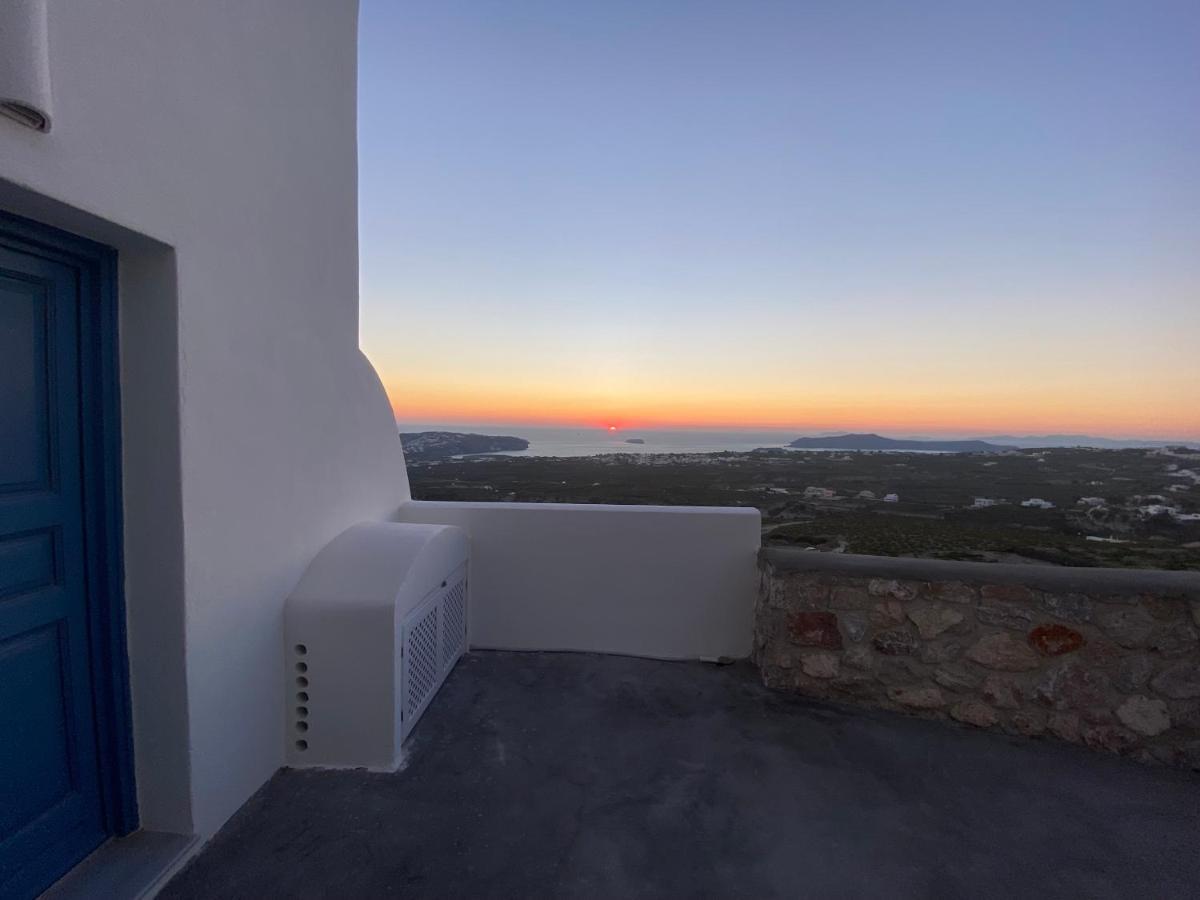 Ena Suites Santorini Pyrgos Kallistis Luaran gambar
