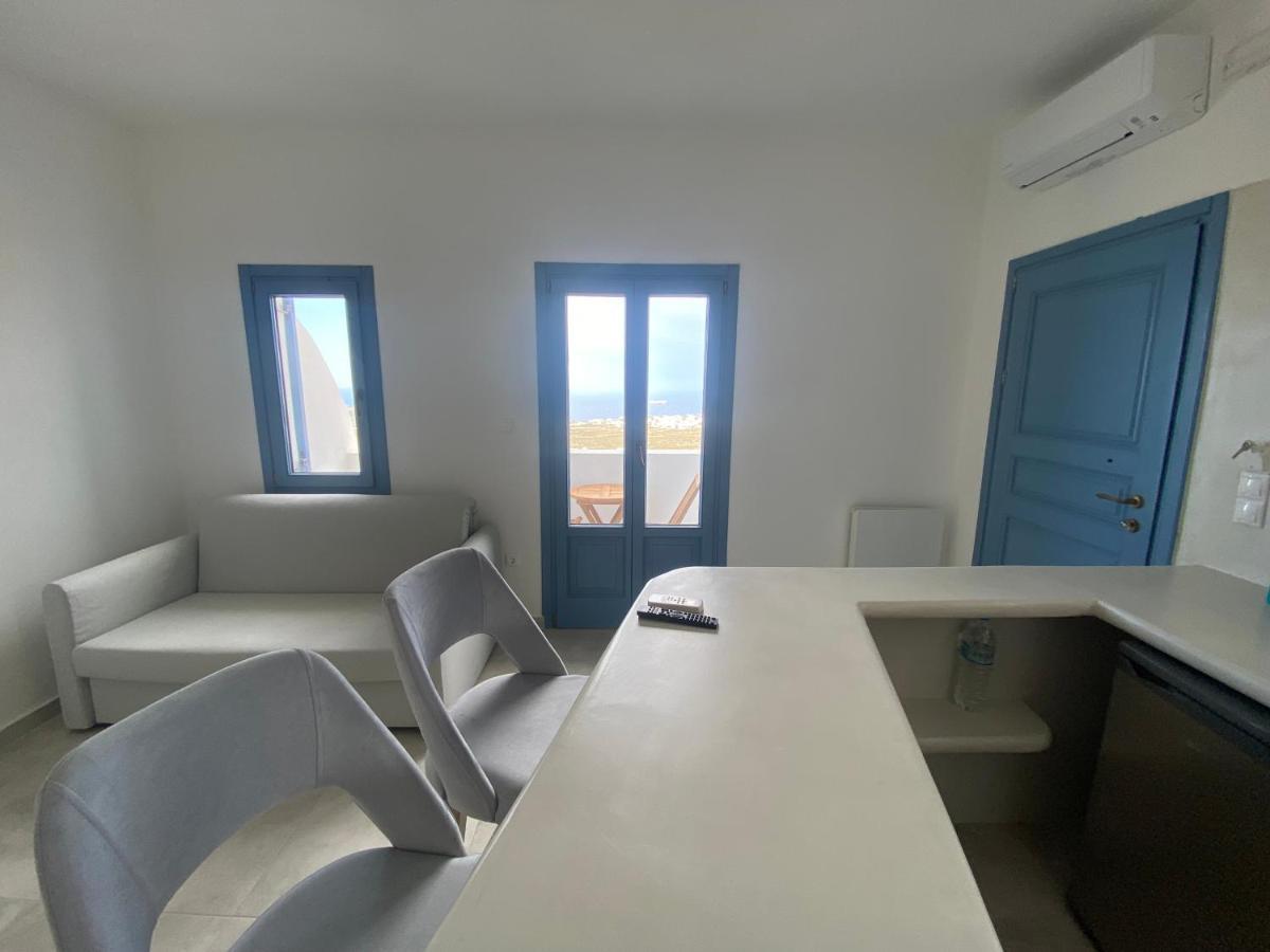 Ena Suites Santorini Pyrgos Kallistis Luaran gambar